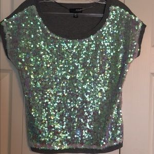 Sequin short sleeve top