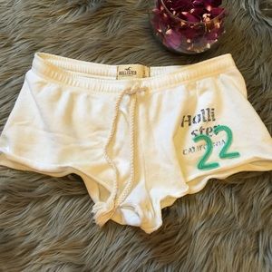 💥Sale💥White hollister lounge shorts