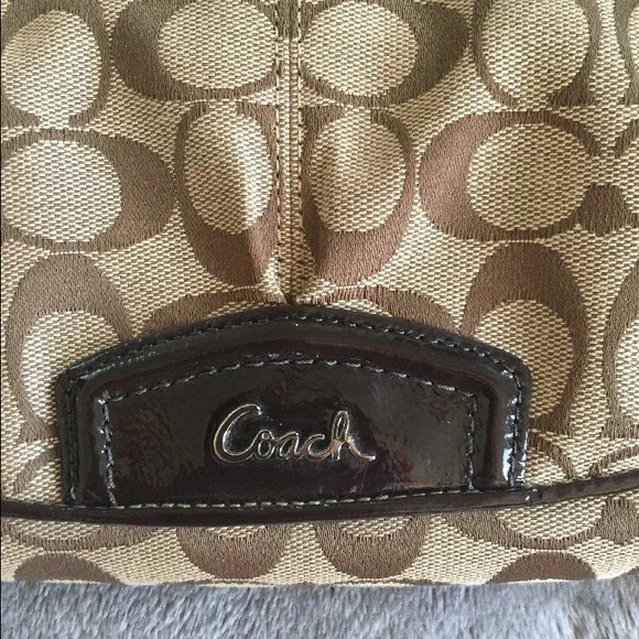 Authentic Coach Wristlet - Picture 4 of 4