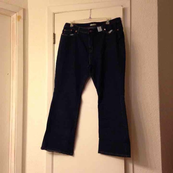 Women's SZ 24 Levi's 515 boot cut