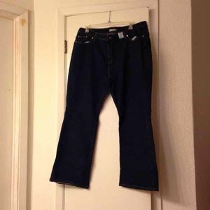 Women's SZ 24 Levi's 515 boot cut jeans NWOT