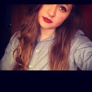 Meet your Posher, Shania