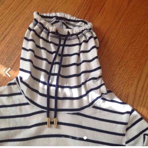 Tory Burch SweTer size XS Stretchey - Picture 4 of 4