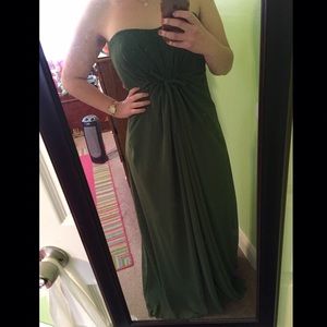 Formal/strapless dress