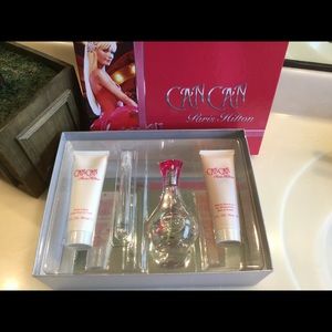 Paris Hilton Can Can 4 Piece Gift Set