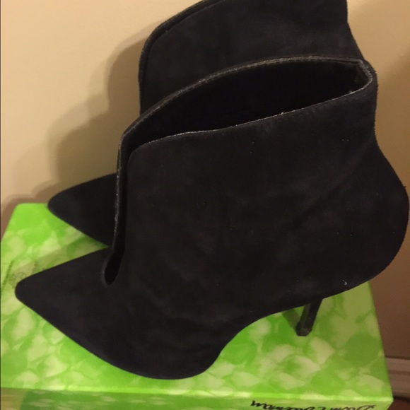 Steve Madden Boots "Derived"