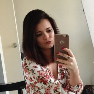 Meet your Posher, Raquel