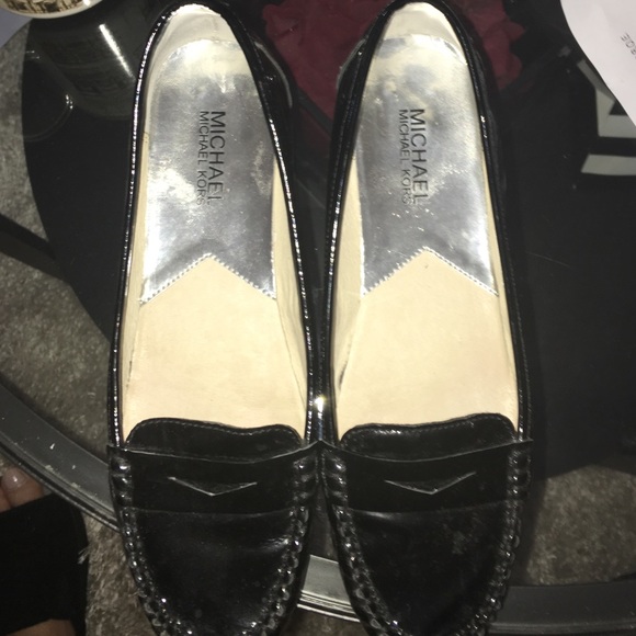 Micheal kors patent leather loafers