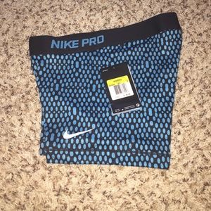 Nike pro shorts NWT