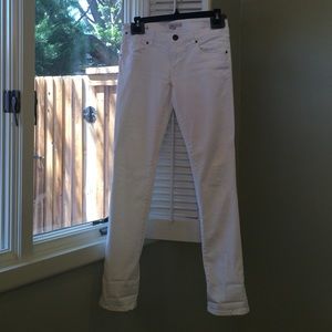 White Indie jeans