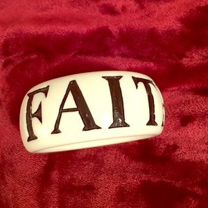 Bracket white w black