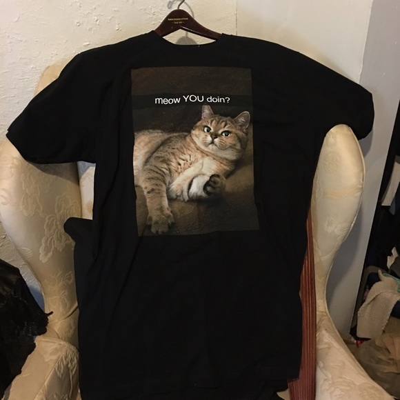 Hot Topic Tops - Meow You Doing? Cat T-Shirt