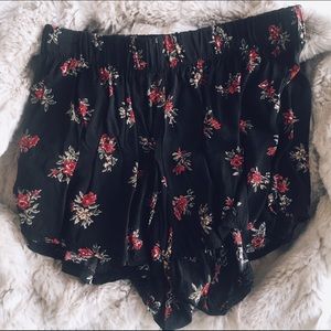 Brandy Melville Flowy Shorts