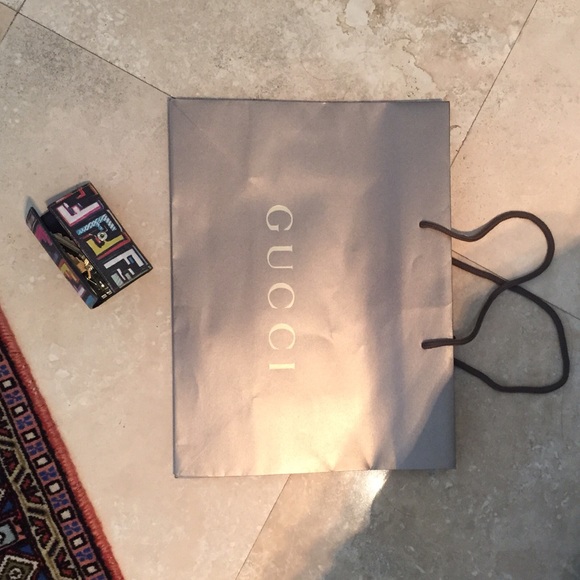 Gucci Paper Bag - Picture 1 of 1
