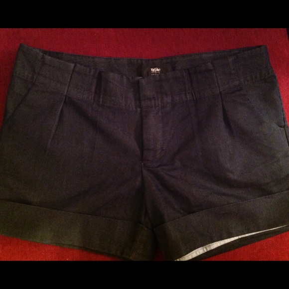 Mossimo shorts, size 6
