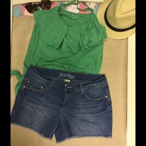 Denim shorts - raw hem