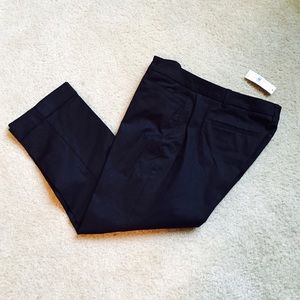 **SALE** New York & Co - Capri Pants