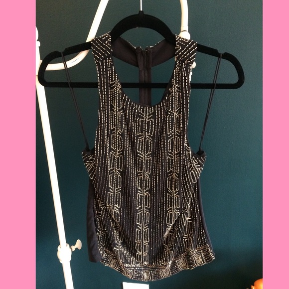 Gorgeous and sexy Alice and Olivia going out top