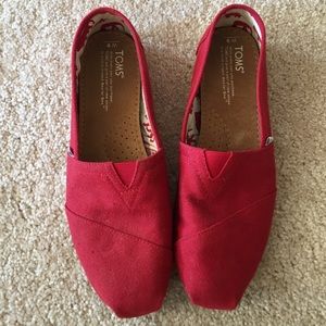 Red Tom Flats. Worn Once. Great condition. Size 9W