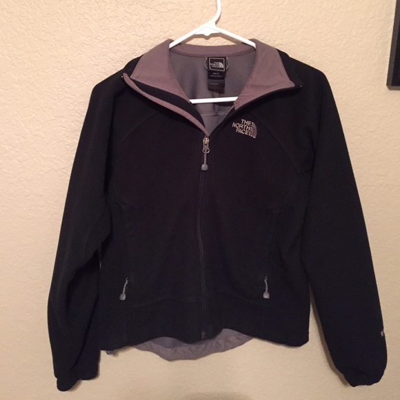🚫 S O L D North face windwall jacket