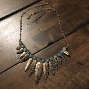 Forever 21 Feather and stone necklace