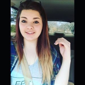 Meet your Posher, Victoria