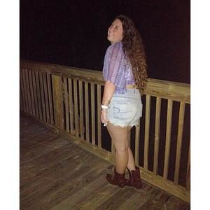 Meet your Posher, Holly