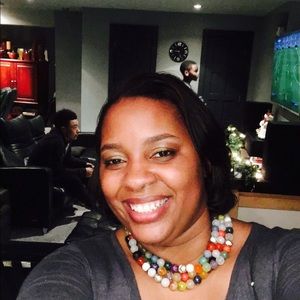 Meet your Posher, Antoinette