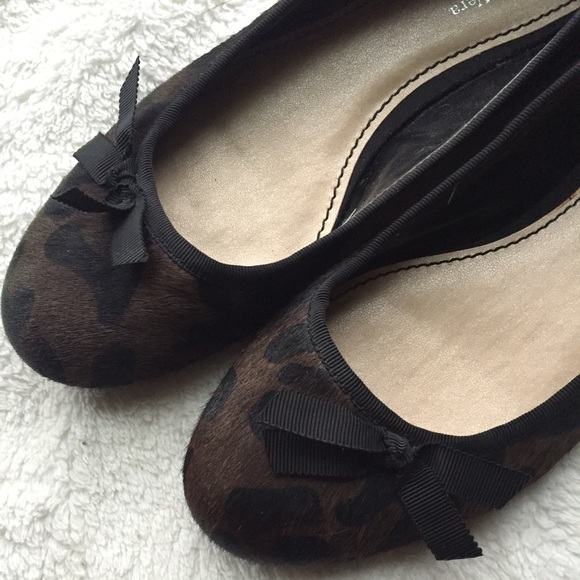 FINAL🎀 Vera Wang Leopard ballet flat