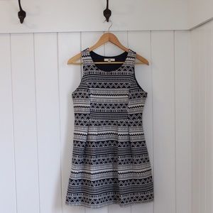 Ya Los Angeles,  cocktail dress.