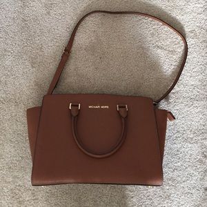 Michael Kors Selma