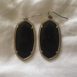 Kendra Scott earrings/small tarnish on the side