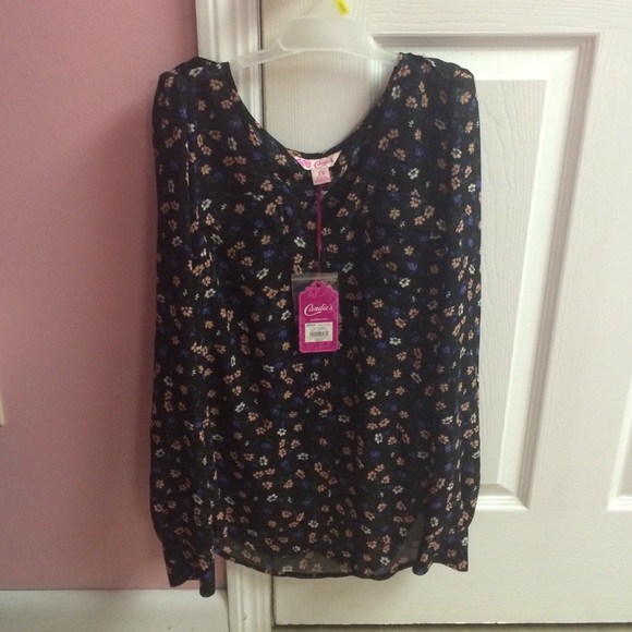 Long sleeve shirt