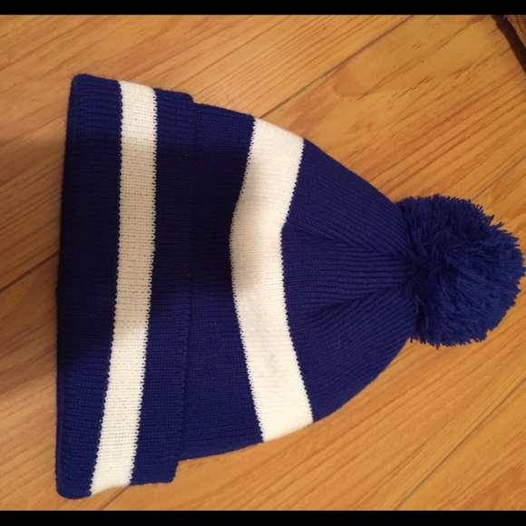 The city beanie - Picture 2 of 2