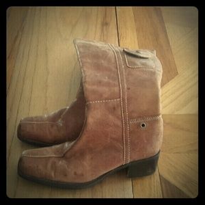 Genuine leather boots