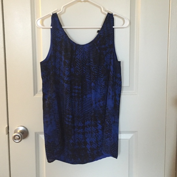 Blue and black zipper back tank