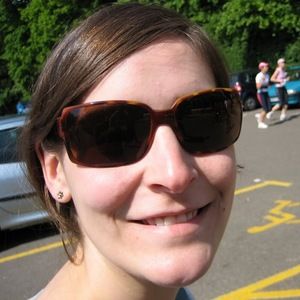 Meet your Posher, Steph