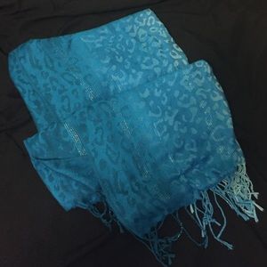 Leopard / Cheetah Print Ombré Scarf