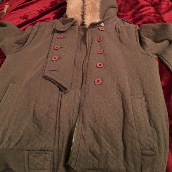 Jacket - Picture 3 of 3