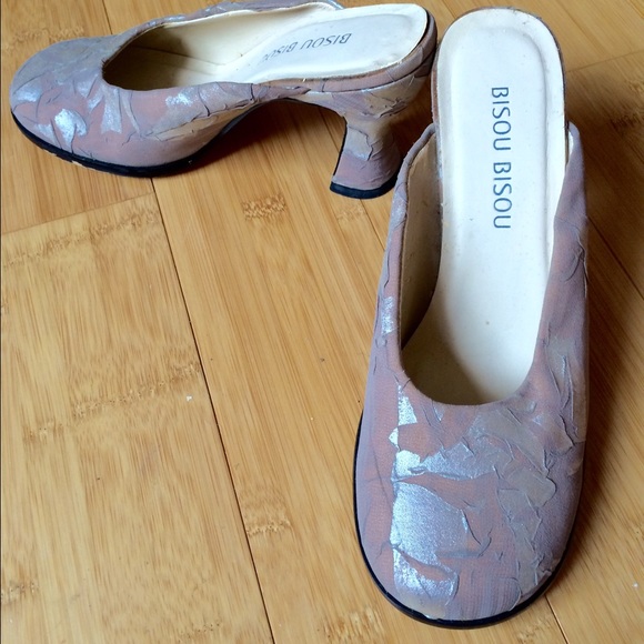 Bisou Bisou Shoes - VTG Bisou Bisou Mules