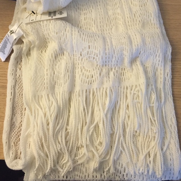 H&M scarf