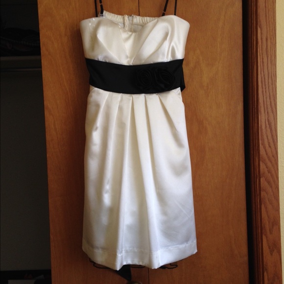 Cute black and ivory dress with flower accent