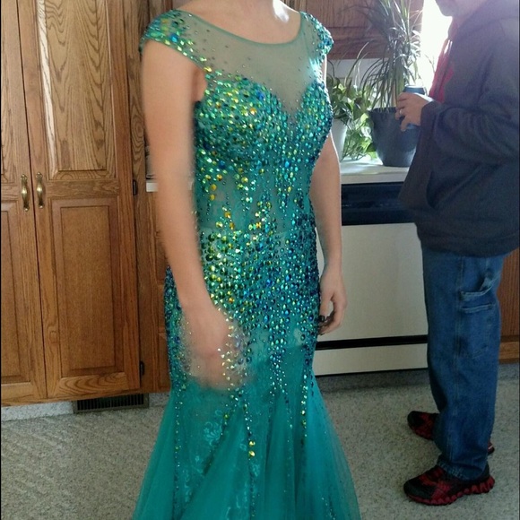 Prom dress