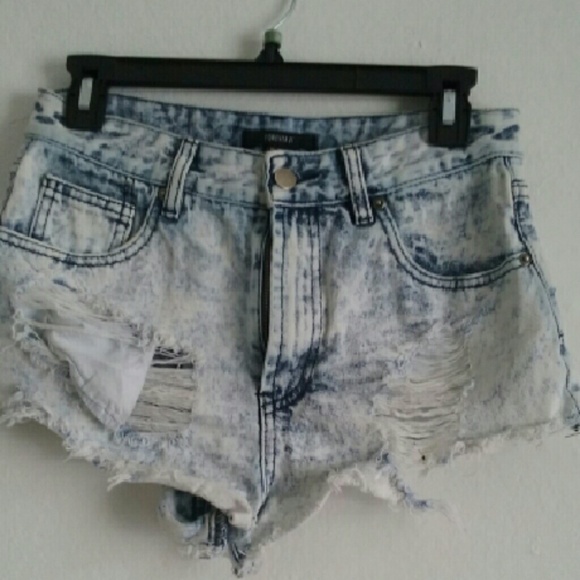 Forever 21 Pants - Short