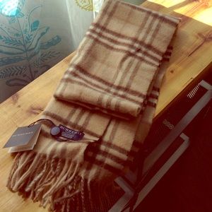 Burberry cashmere scarf