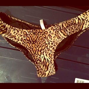VS Leopard Swim Bottom
