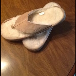 L L Bean Shearling Flip Flops