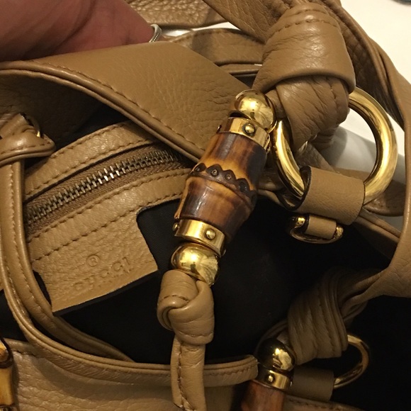 100% Authentic gucci kaki color tote in GM size - Picture 3 of 7