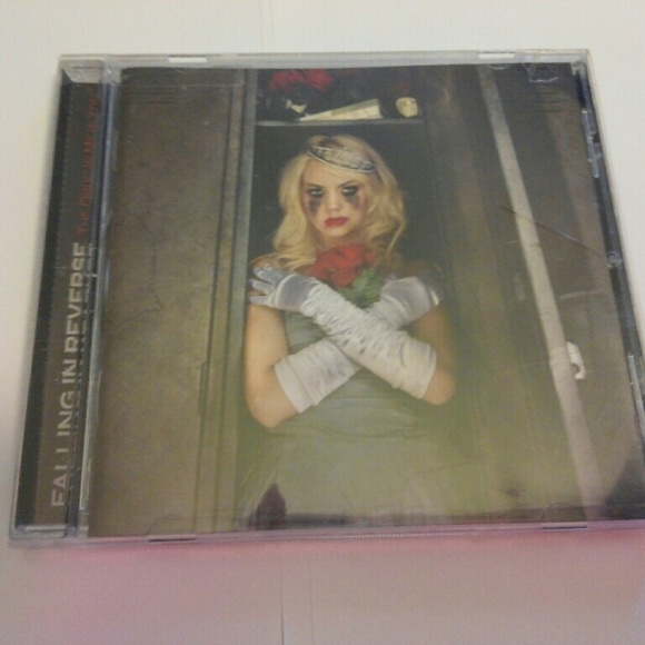 Falling in reverse CD the drug in me is you - Picture 1 of 4