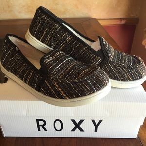 NIB Roxy Flats